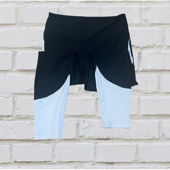 Women Marika Black and White Yoga Pants Size Large - Picture 4 of 6